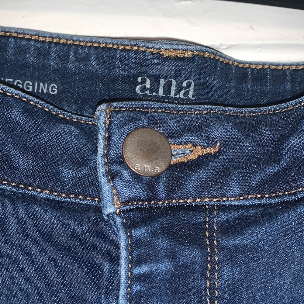 🍓 3 for $25 🍓 a.n.a. Jeggings - Picture 3 of 5